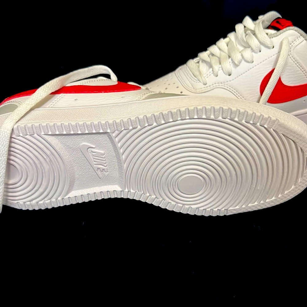 Nike ladies Court Vision Lo.  Size 6.5 brand new with box.